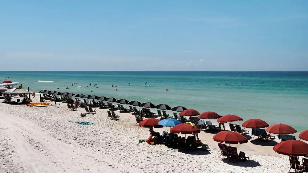 Coastal 3BR Condo With Pool & Shuttle : Snowbird Friendly!