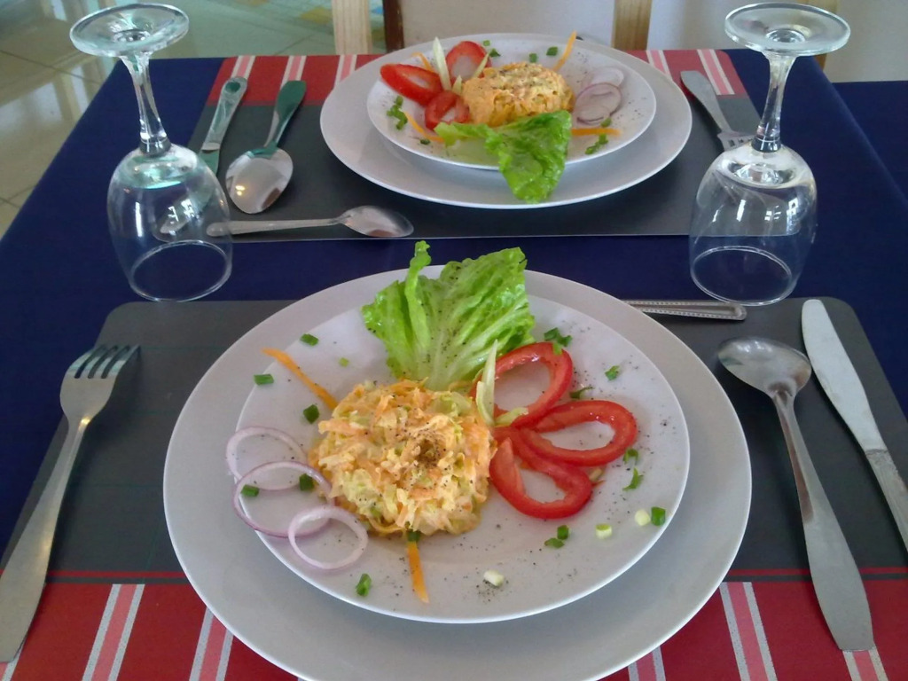 Villa Mahefa - WiFi Fibre - Parking & Jardin - Netflix - Hôtel proche RN1, RN4, RN7
