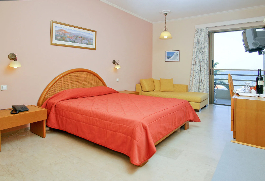 Golden Sand Hotel
