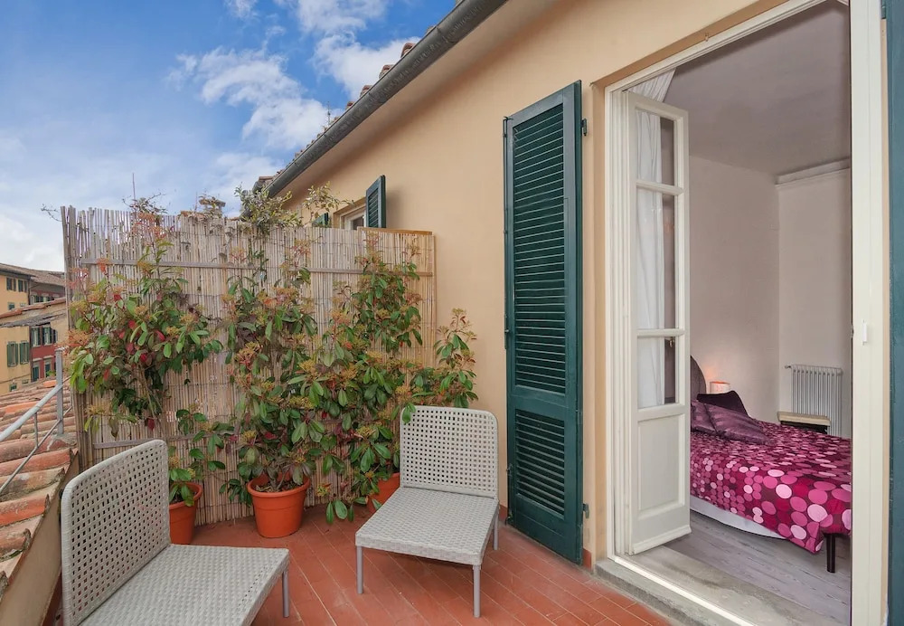 Gialel Pisa Guest House