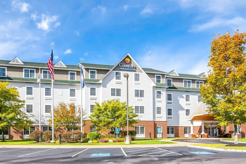 Comfort Inn & Suites Dover-Portsmouth