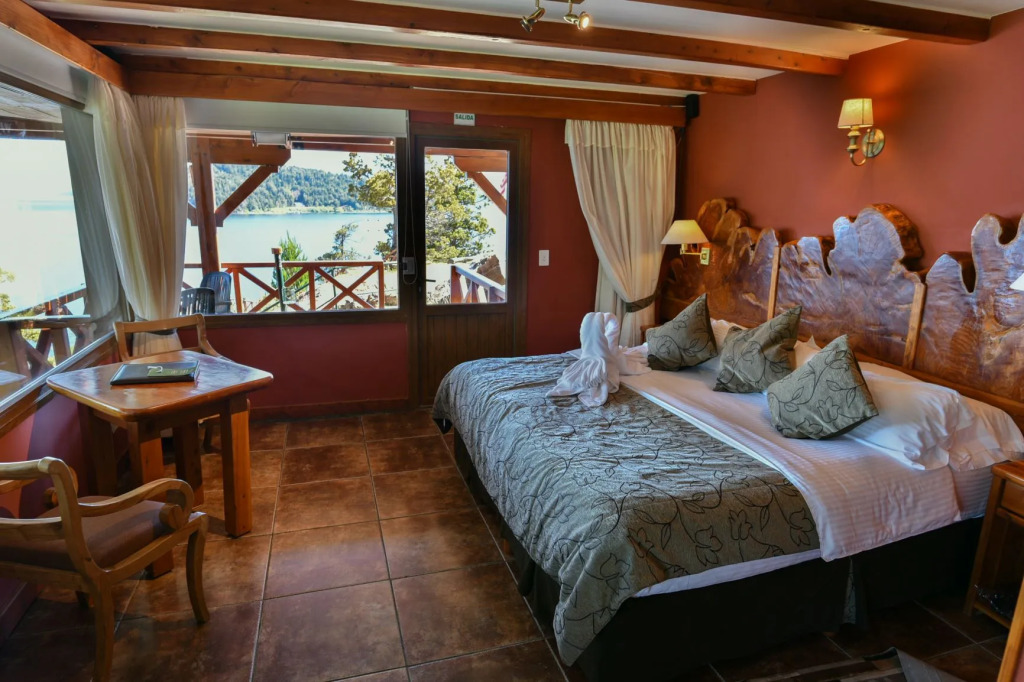 Charming Residences & Suites with Private Spa