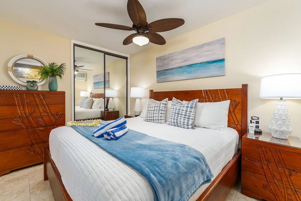 Kuleana 613 1 Bdrm 1 Bedroom Condo by RedAwning