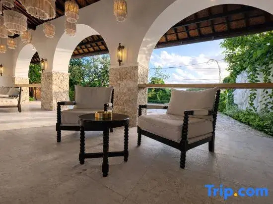 Maison Boheme Modern Apartment & Villa with Pool in Sanur