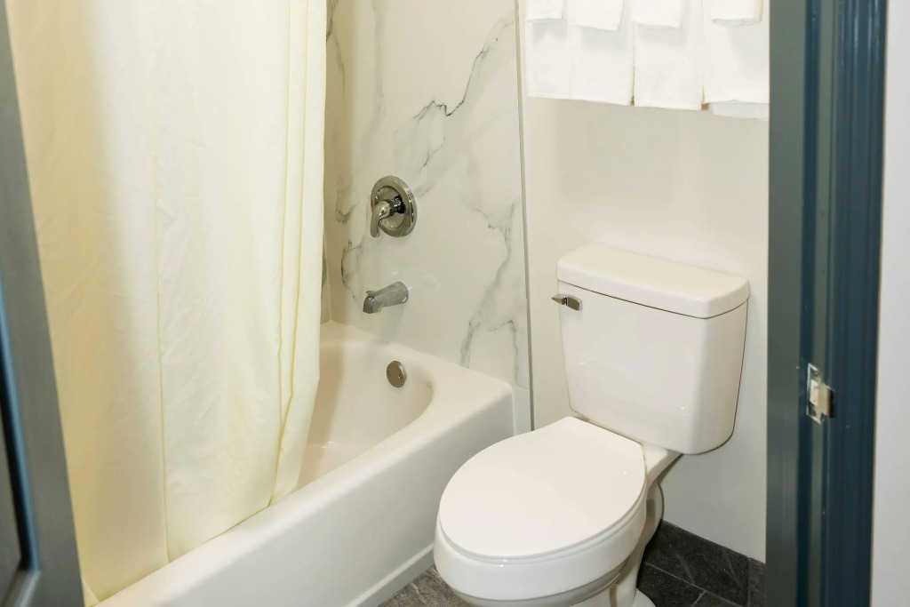 Quality Inn Rome South
