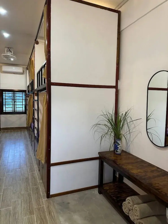 White Beach Hostel