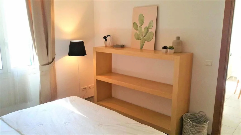 One Bedroom Mace