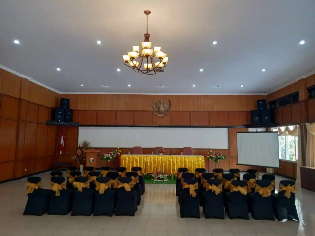 Arra Lembah Pinus