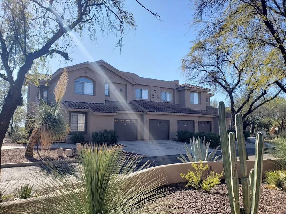 Sunset Sanctuary 3BR by Casago