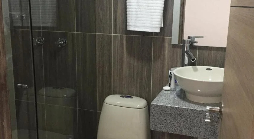 Отель Novus Laureles