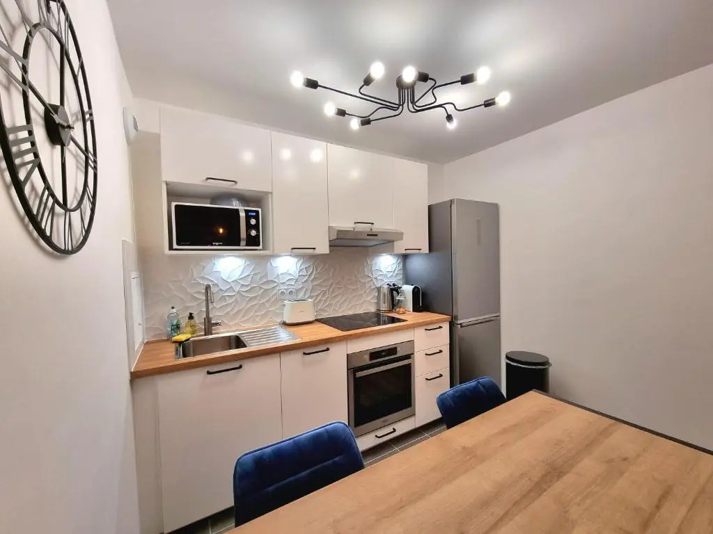 ***Suite Regence * 5min Disney & Shopping * New***