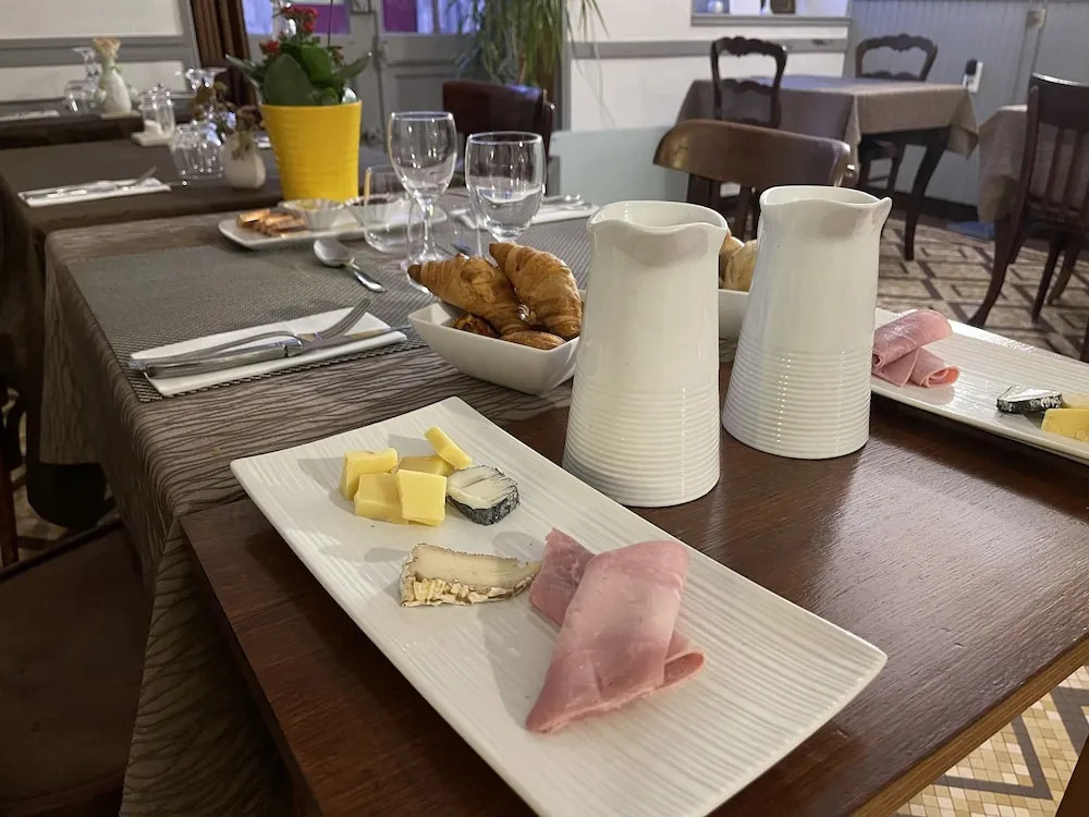 Hôtel restaurant le Grand Monarque Donzy