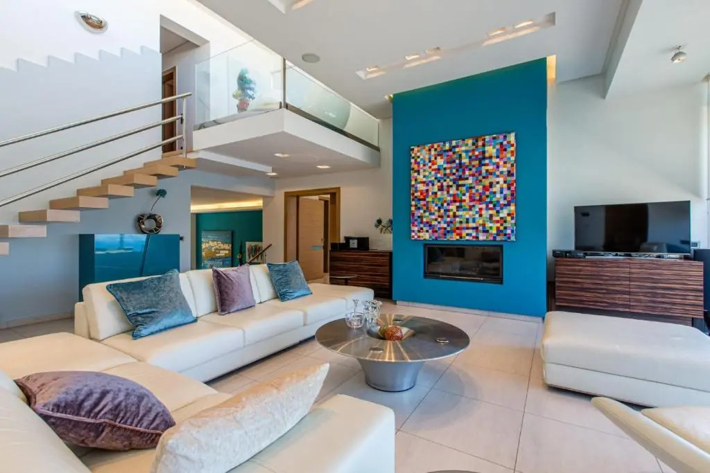 Winehill Villa