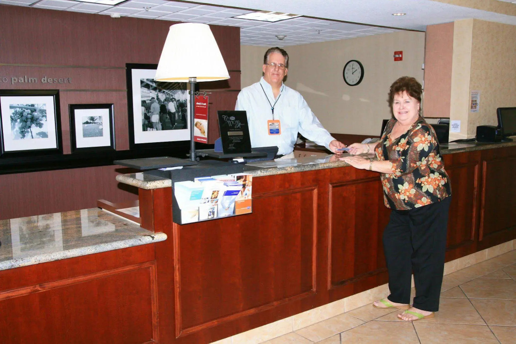 Hampton Inn & Suites Palm Desert