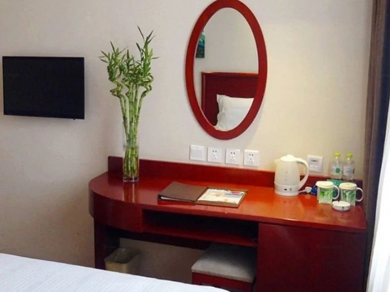 GreenTree Inn Beijing Dahongmen Subway Station Express Hotel