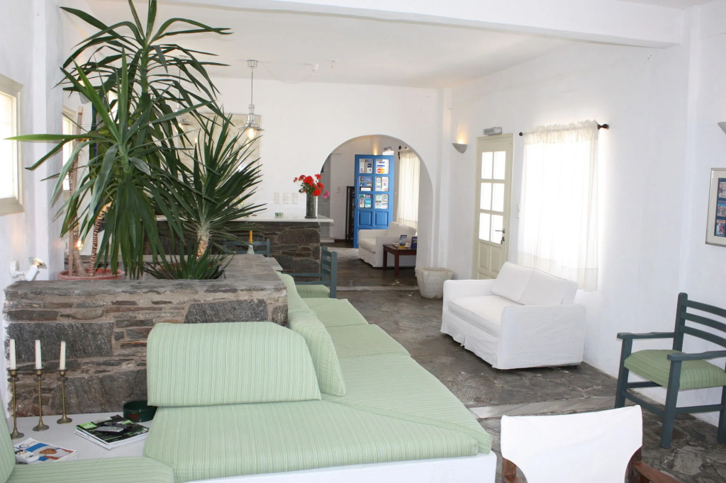 Naoussa Hotel Paros by Booking Kottas