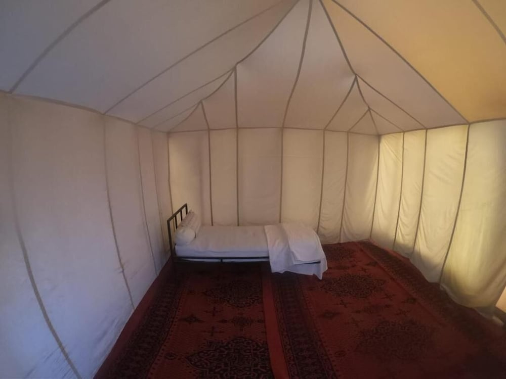 starlitdesertcamp