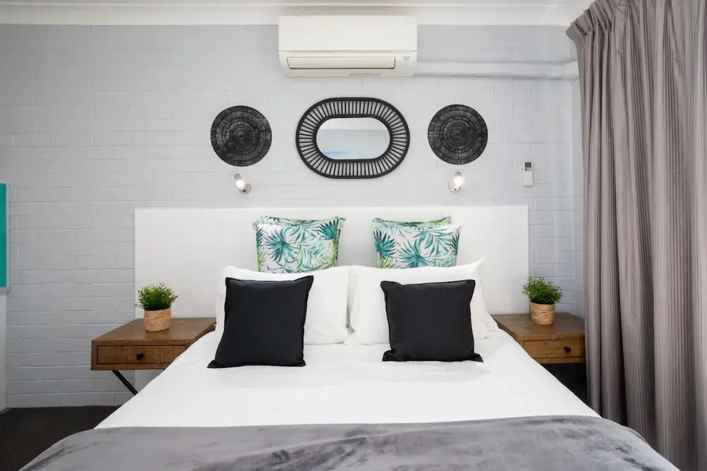 Batemans Bay Studio Escape With Lush Vista