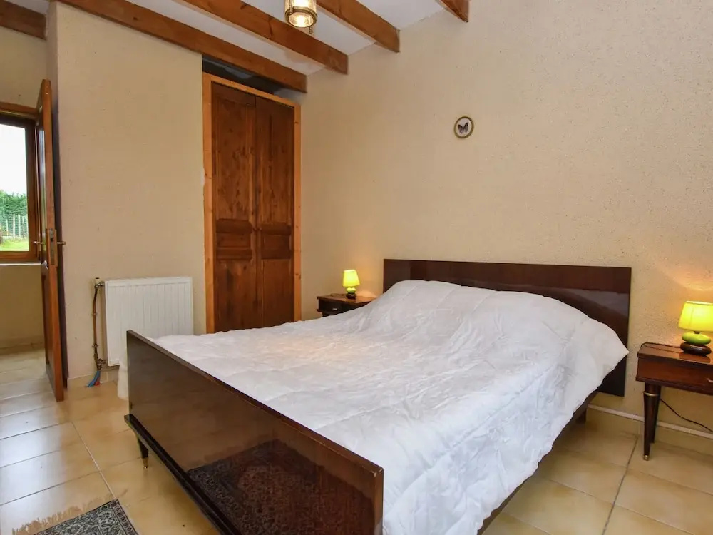 Perigord House With Private Swimming Pool in the Middle of Unspoiled Nature