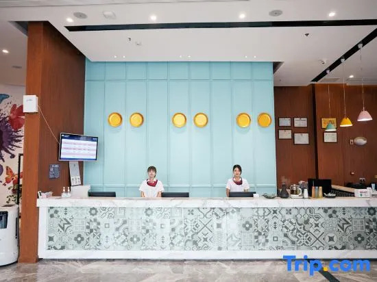 Gemei Hotel (Ganzhou Weiwu Plaza Jinqiao Building)