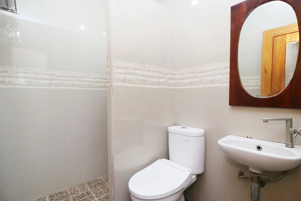 Hasanah Guest House Buring