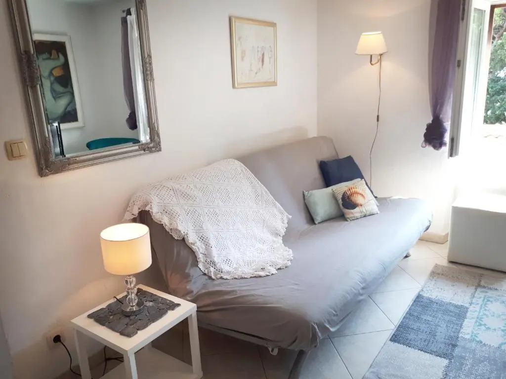 Apartments Zoe