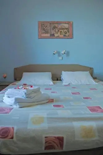 Dimitropoulos Seafront Apartments-Elaionas Beach near Diakopto
