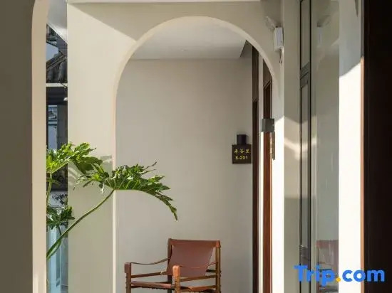 Heguli · VILLA Hidden Luxury Manju Designer Holiday Inn (South Gate Store of Dali Old City)
