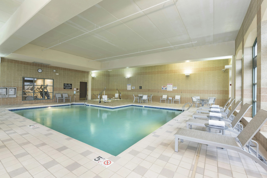 Doubletree by Hilton Pleasant Prairie Kenosha, WI