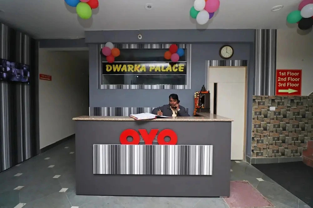 Dwarka Palace By OYO Rooms