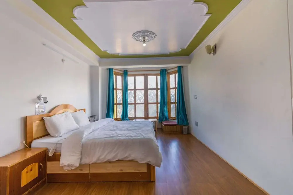 Hotel Kalpa Deshang