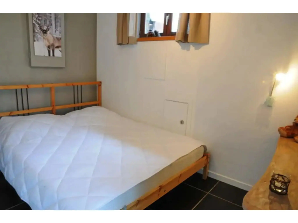 Inviting Holiday Home, Near Cave of Lorette, Namur and Parc Naturel Rgional des Ardennes