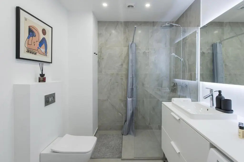 Basteja Life - Brand NEW & Garage Parking included, multiple apartments, by Cohost
