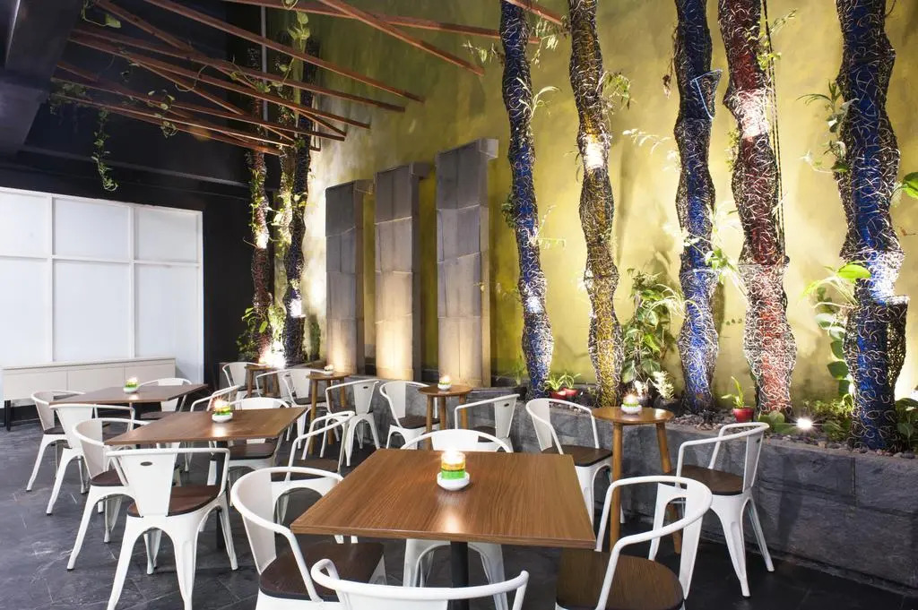 MaxOneHotels at Dharmahusada Surabaya