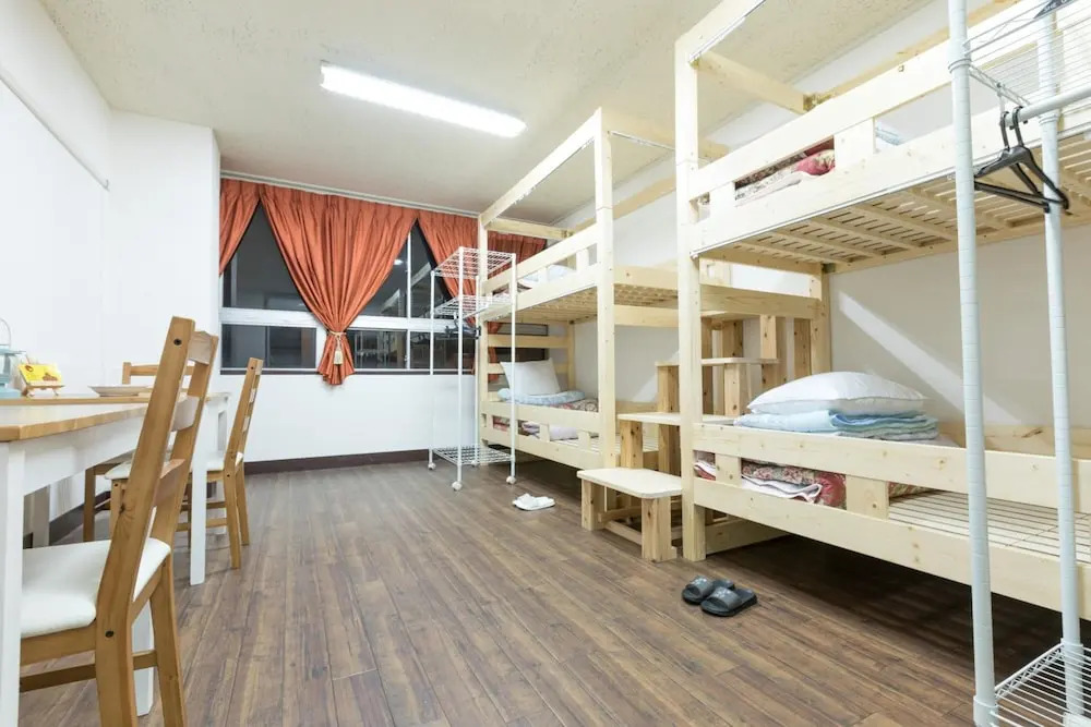Almas Guest House(アルマス）