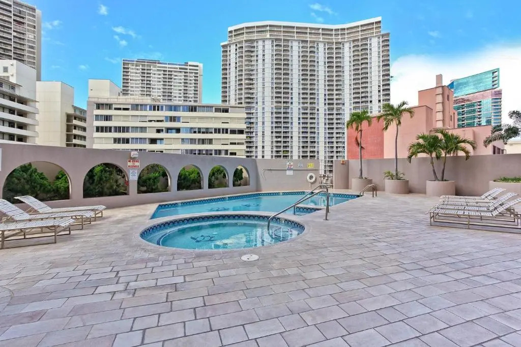 Canterbury Place #36D