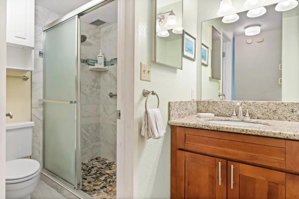 Kihei Akahi C-603 - 1 Bedroom, Sixth Floor, Ocean View, Remodeled, Pool