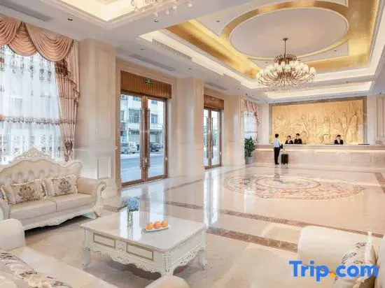 Vienna Hotel (Chaozhou High-speed Railway Station and Jieyang Chaozhou International Airport Store)