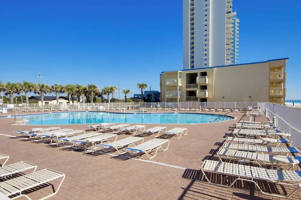 Sea Turtle Retreat! 3BR Beachfront Condo With Stunning Gulf Views Sleeps 8