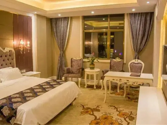 Zhonghe Hotel
