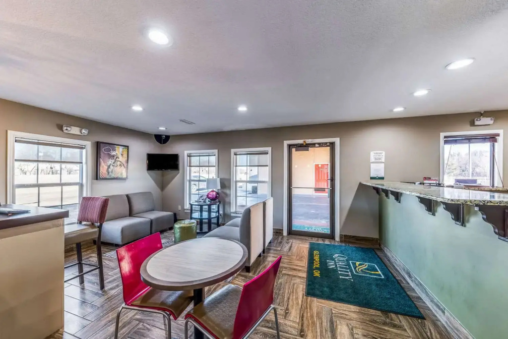 Quality Inn Glenpool - Tulsa