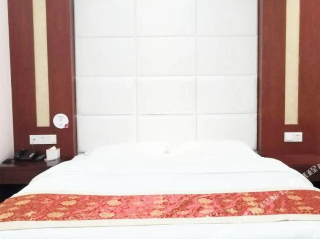 Hancheng Diamond Hotel