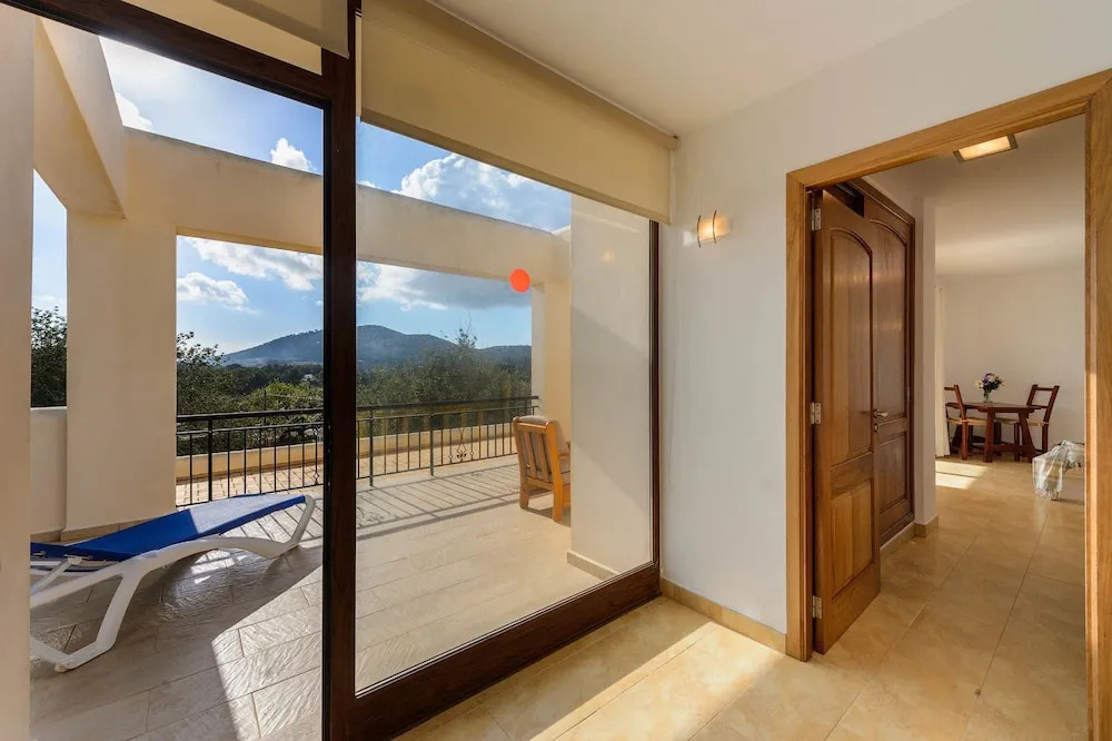 Villa Can Toni - Aguas Blancas Beach