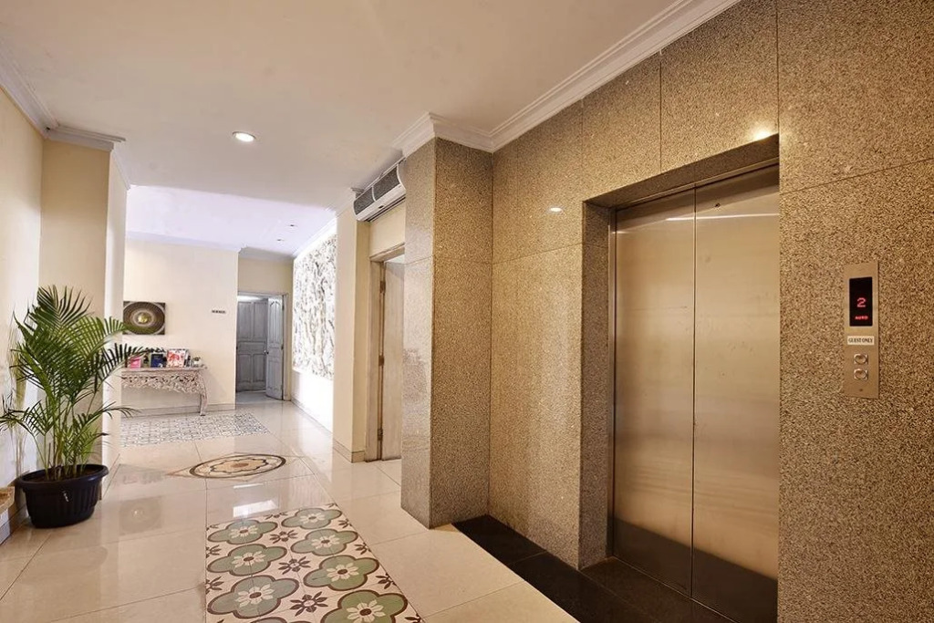 Puri Saron Denpasar Hotel