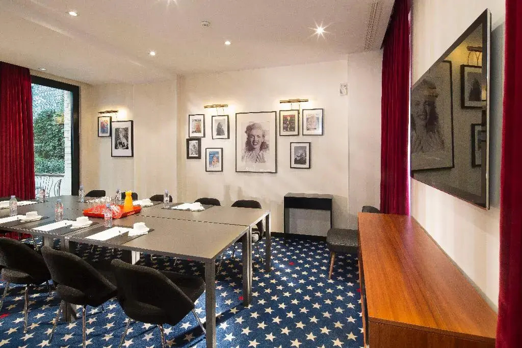 Platine Hotel