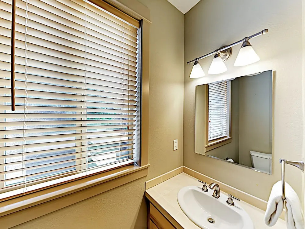 Posh - 3 Br Home