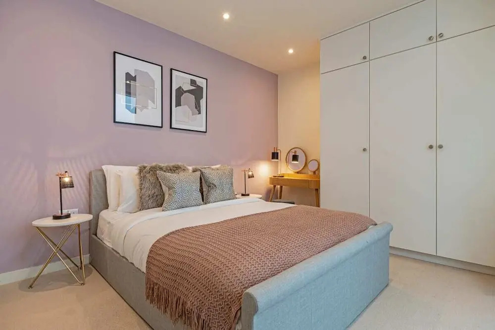 Stunning 2 Bed House W/patio nr Battersea