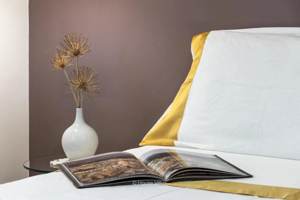 Albantica In Avola With 3 Bedrooms And 3 Bathrooms