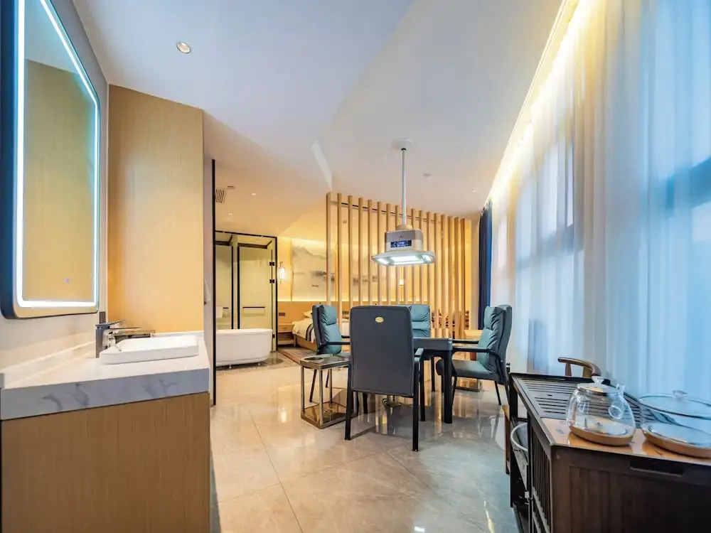 Zehai Hotel