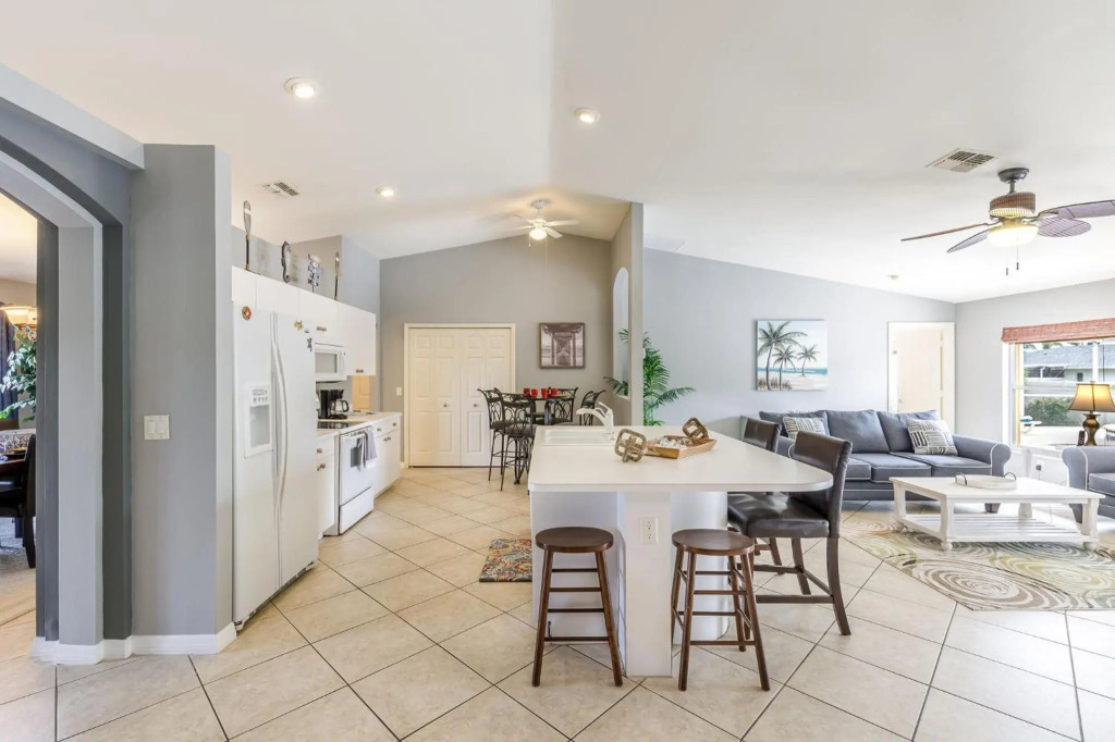 Southern Exposure - Villa Palms - Roelens Vacations